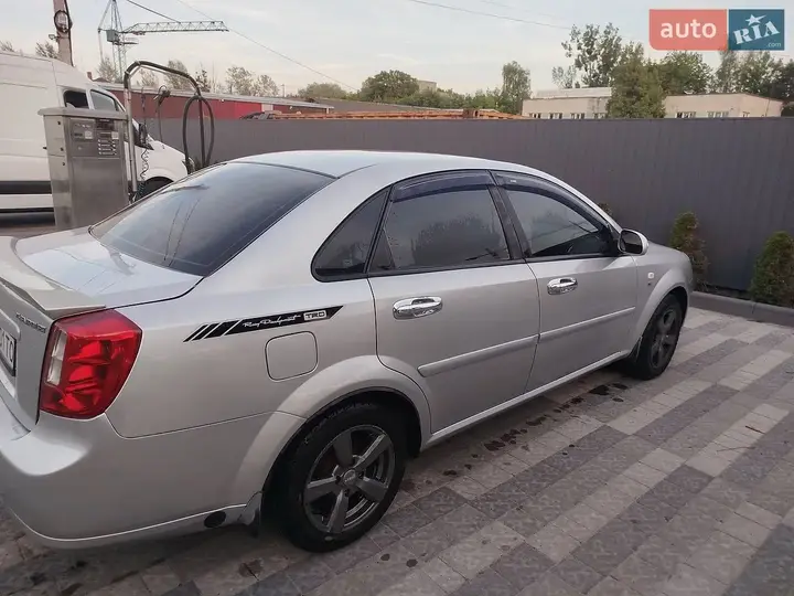 Chevrolet Lacetti 2011 photo 5