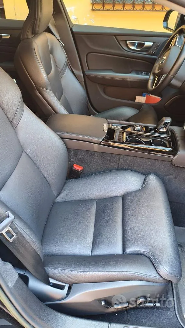 Volvo V60 2022 photo 5