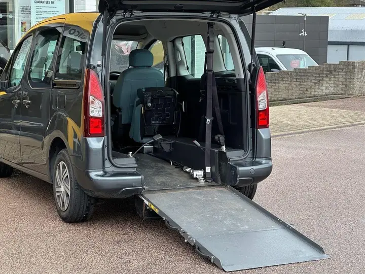 Citroen Berlingo 2015 photo 4