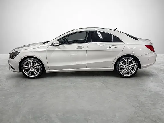 Mercedes-Benz Cla180 2013 photo 2