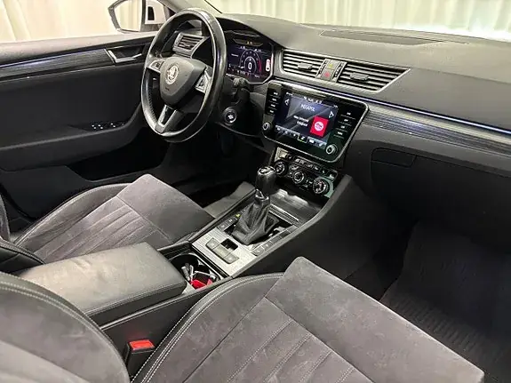 Skoda Superb 2020 photo 5