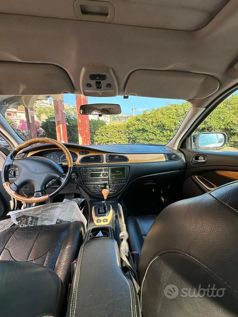 Jaguar S-Type 2000 photo 4