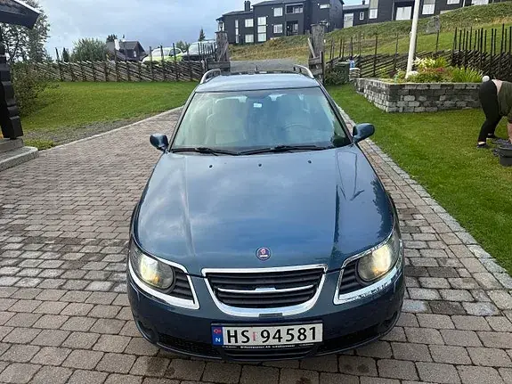 Saab 9-5 2008 photo 2