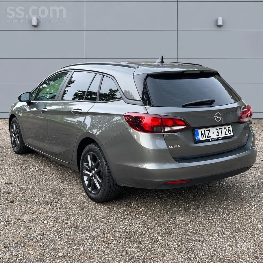 Opel Astra 2016 photo 4