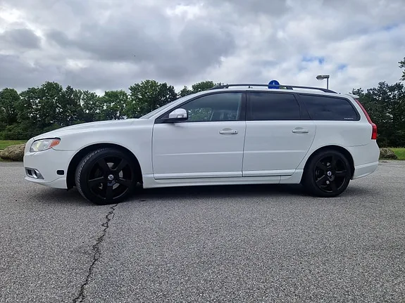 Volvo V70 2011 photo 3