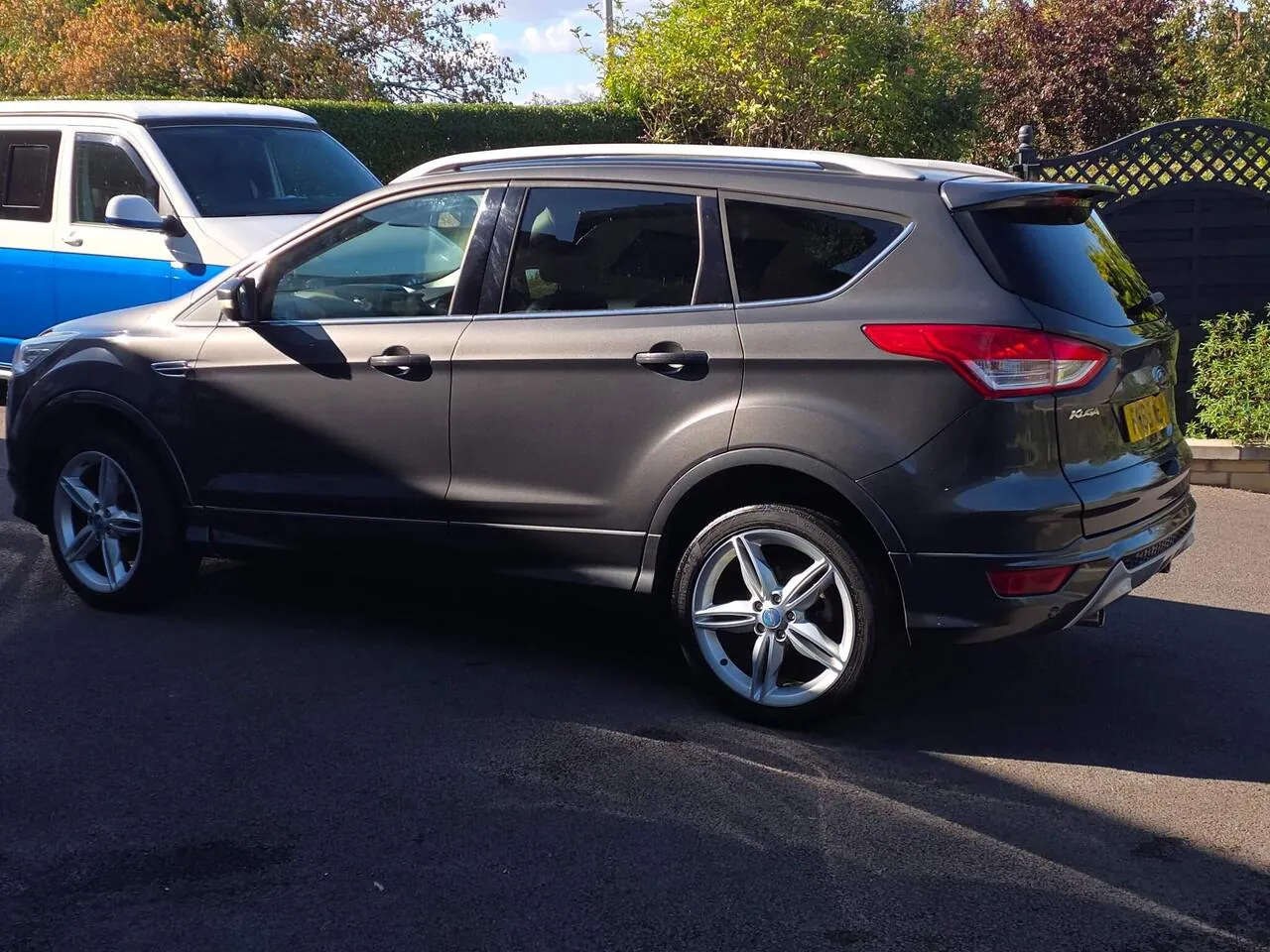 Ford Kuga 2015 photo 3