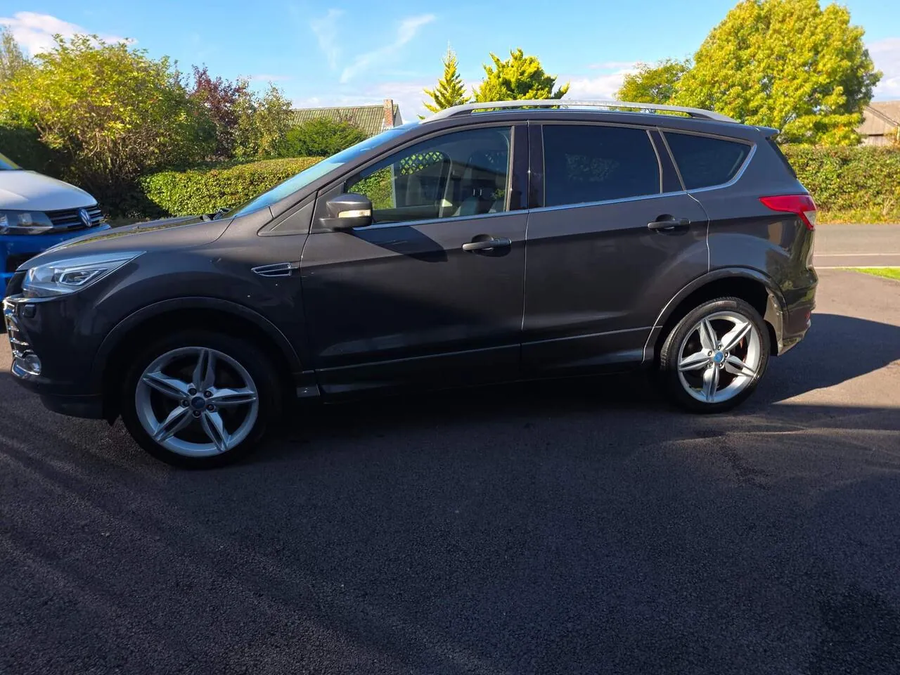 Ford Kuga 2015 photo 4