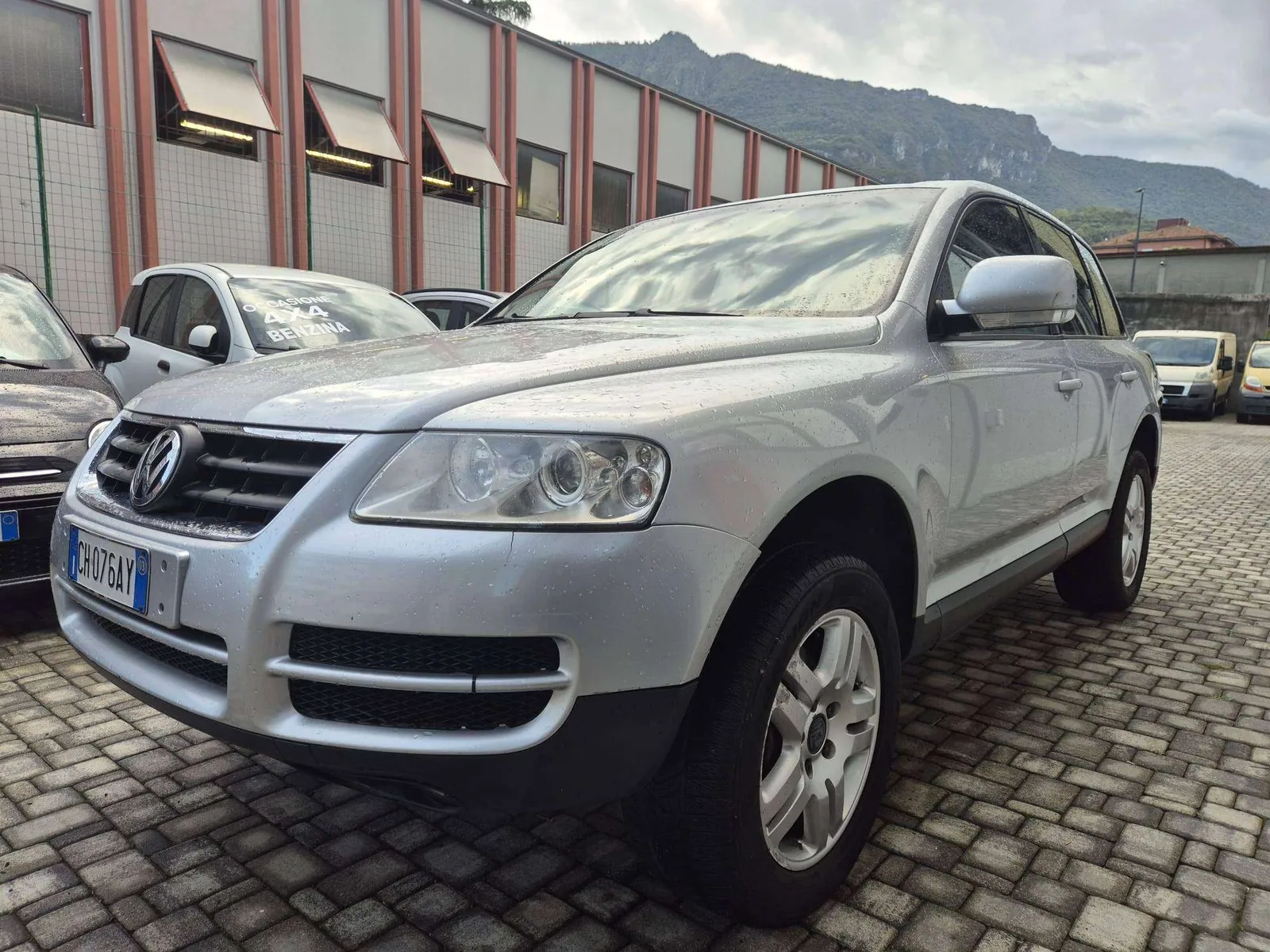 Volkswagen Touareg 2003 photo 2