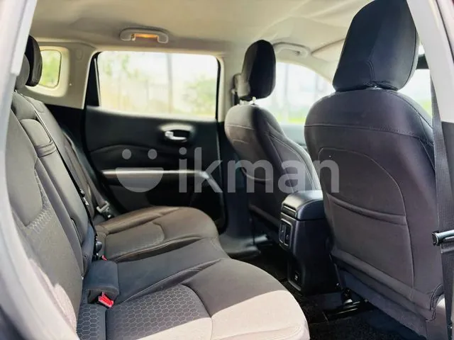 Jeep Compass 2019 photo 2