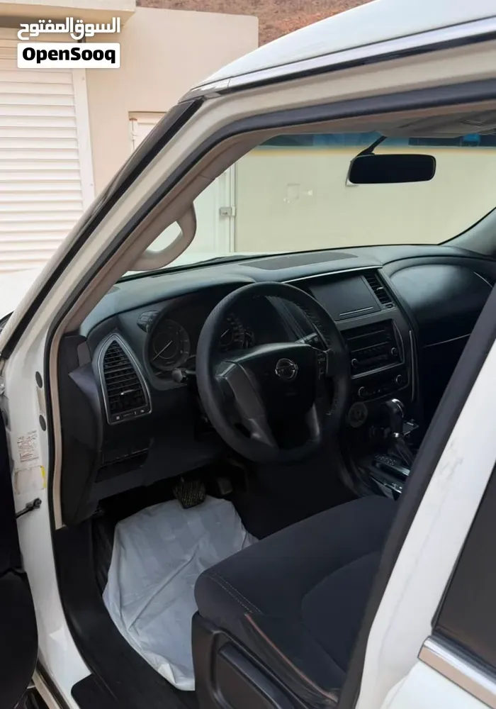 Nissan Patrol 2016 photo 3