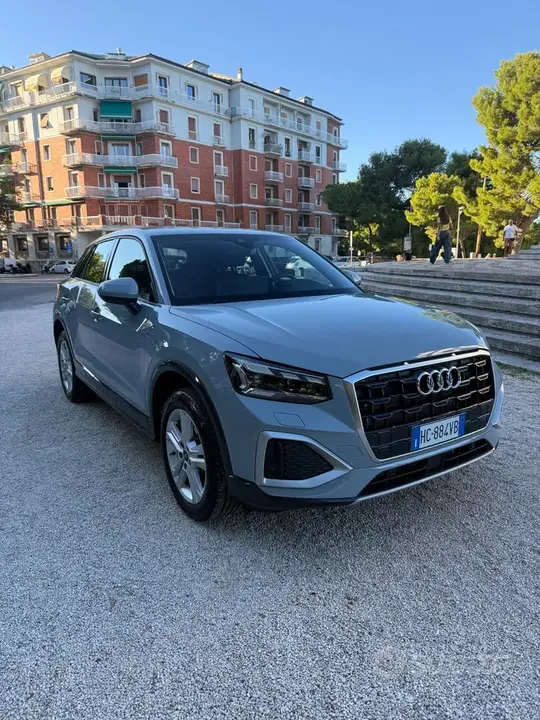 Audi Q2