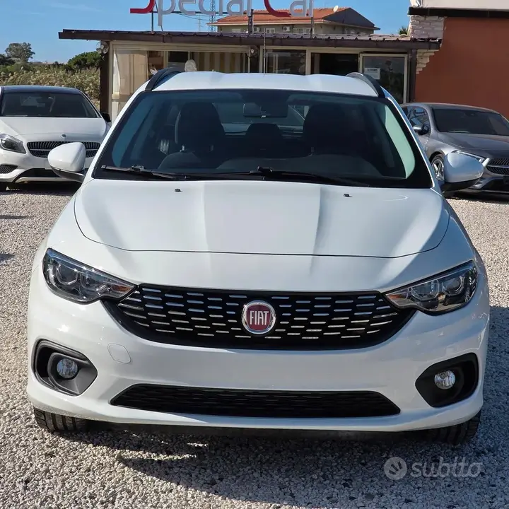 Fiat Tipo 2018 photo 2