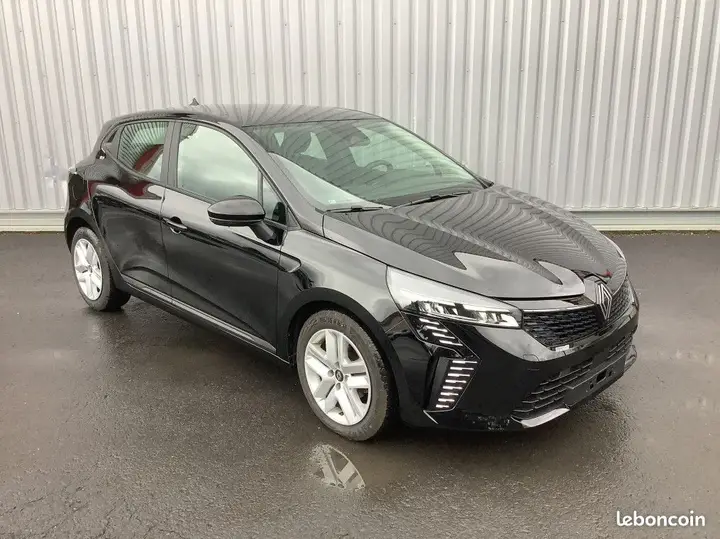 Renault Clio 2026 photo 3