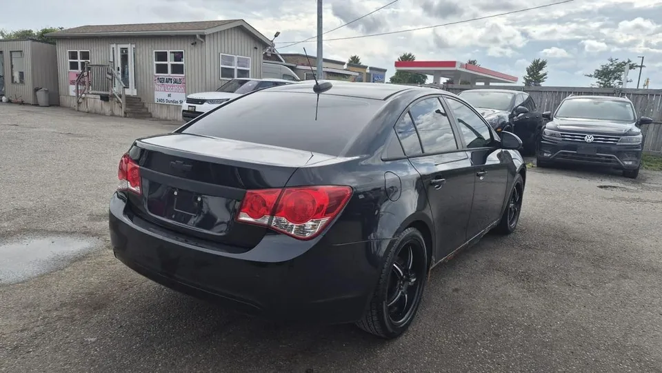 Chevrolet Cruze 2015 photo 4