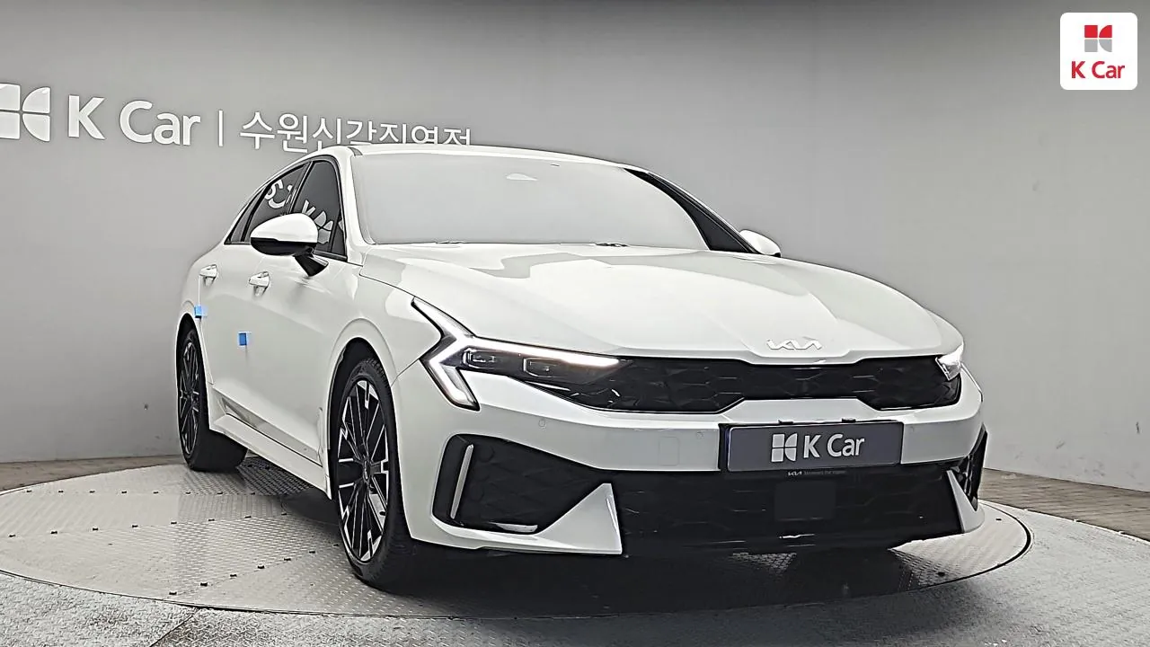 Kia K5 2024 photo 3