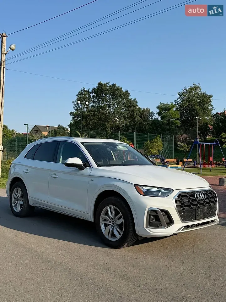 Audi Q5 2023 photo 2