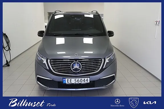 Mercedes-Benz Eqv300 2022 photo 5