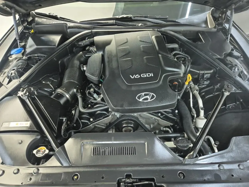Hyundai Genesis 2015 photo 5