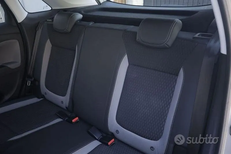 Opel Crossland X 2019 photo 3