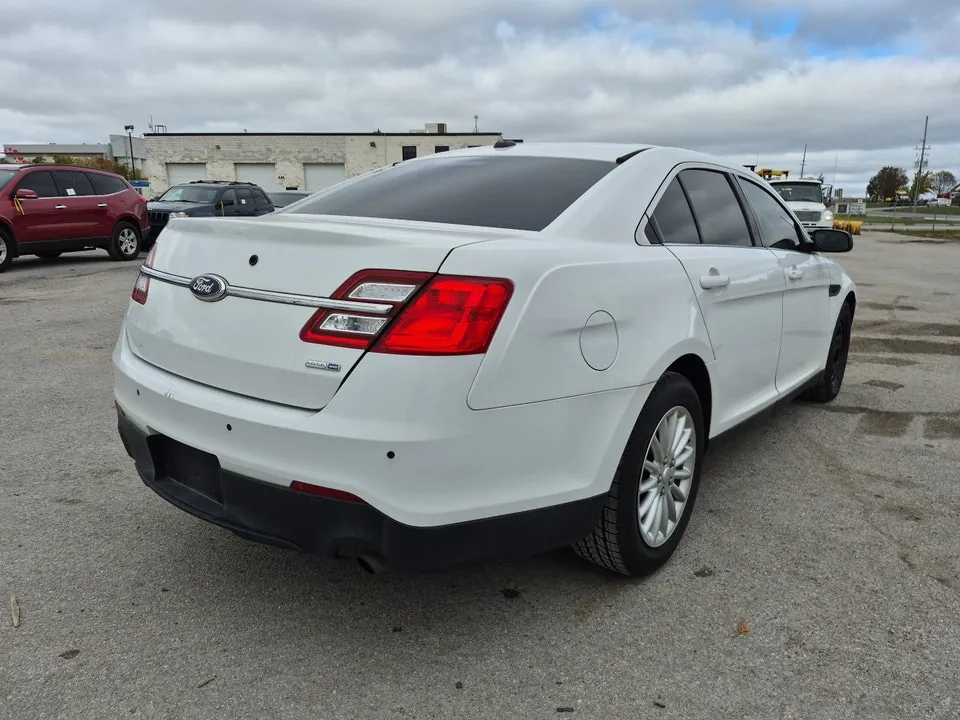 Ford Taurus 2014 photo 5