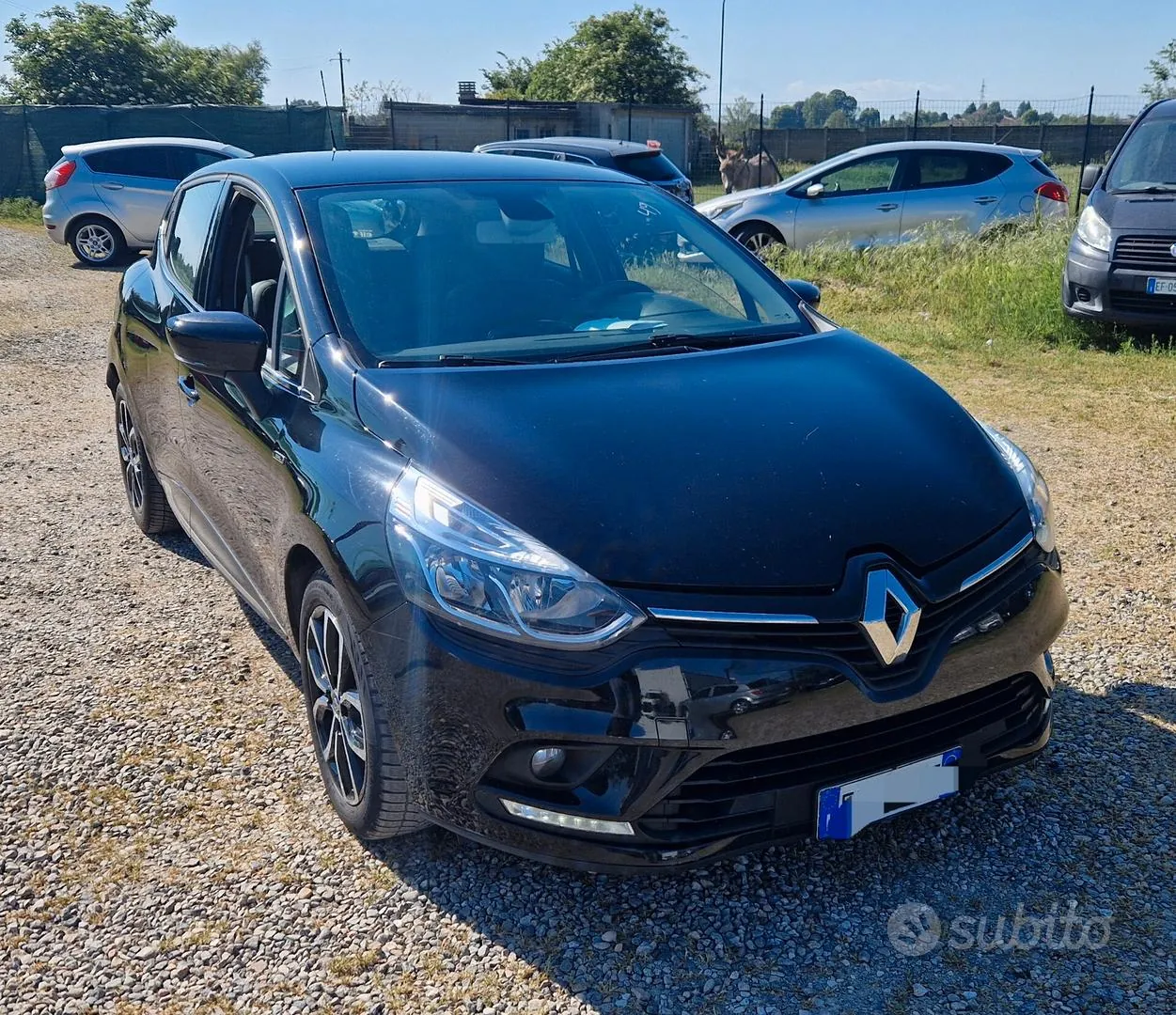 Renault Clio 2018 photo 2