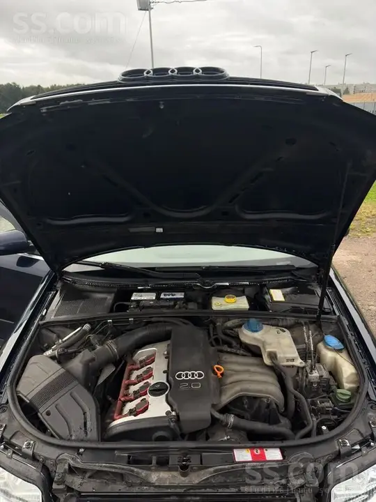 Audi A4 2004 photo 4