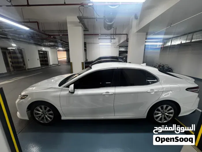 Toyota Camry 2020 photo 3