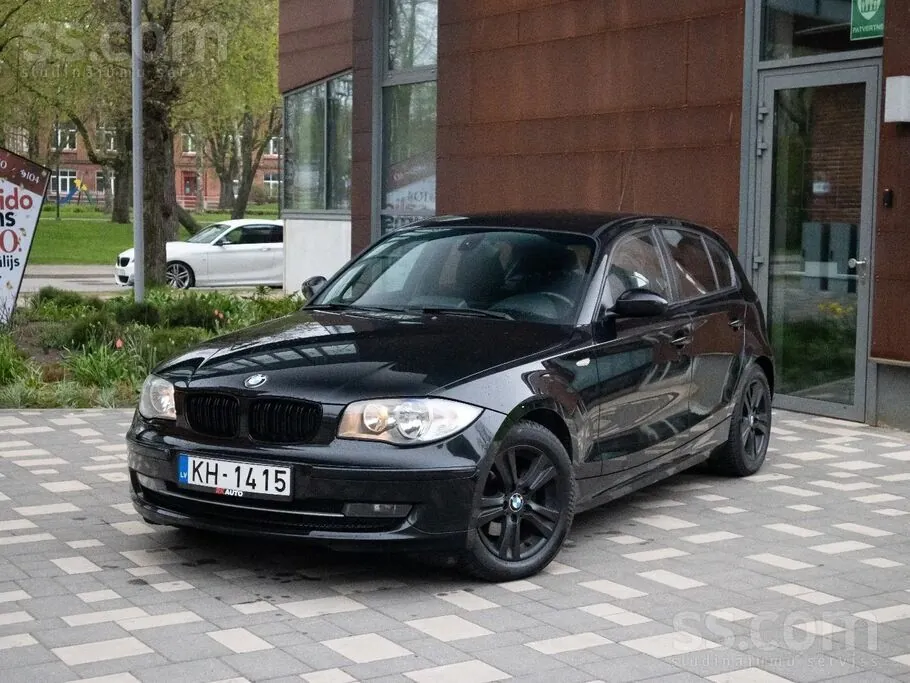 BMW 116I 2009 photo 3
