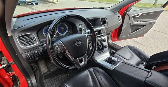 Volvo V60 2012 photo 3