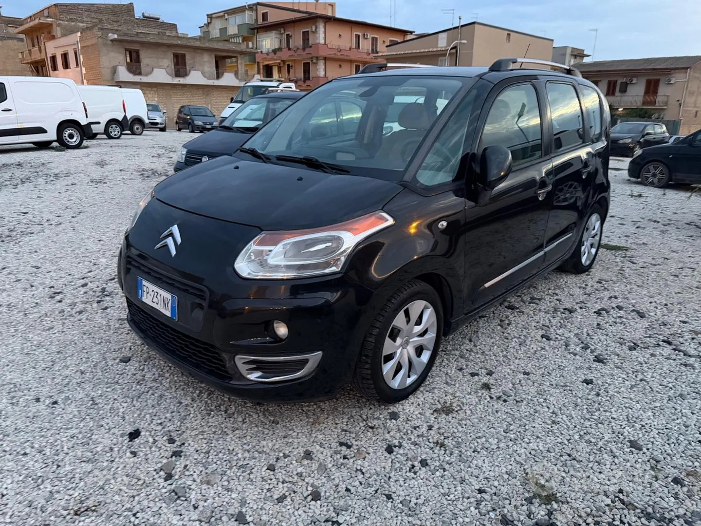 Citroen C3 Picasso 2012 photo 3