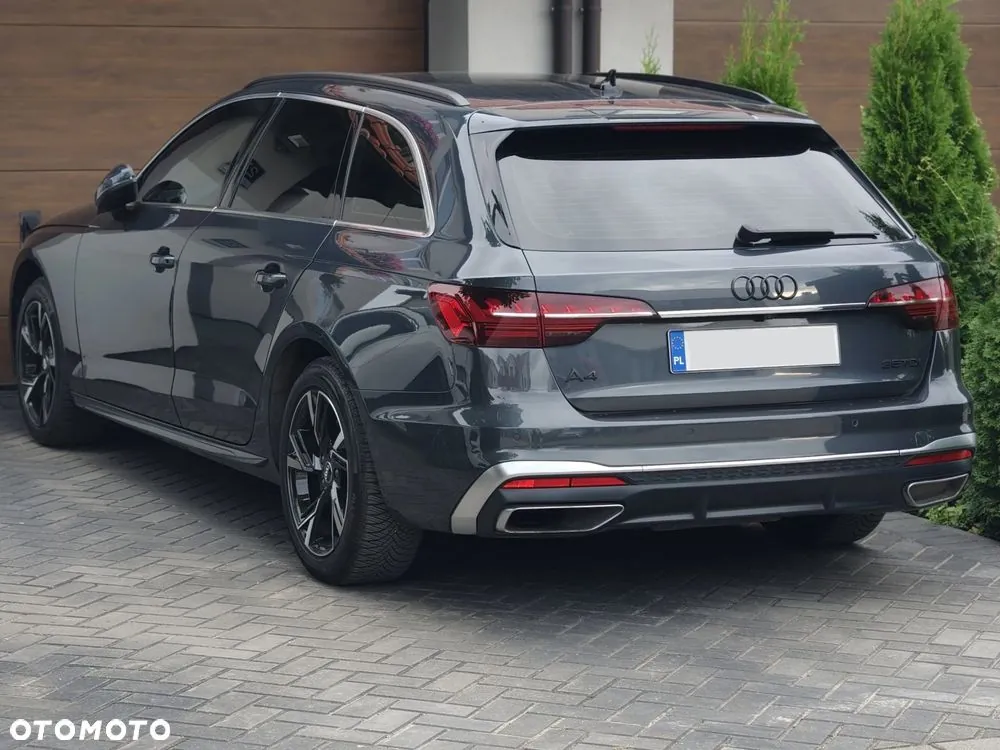 Audi A4 Avant 2021 photo 2