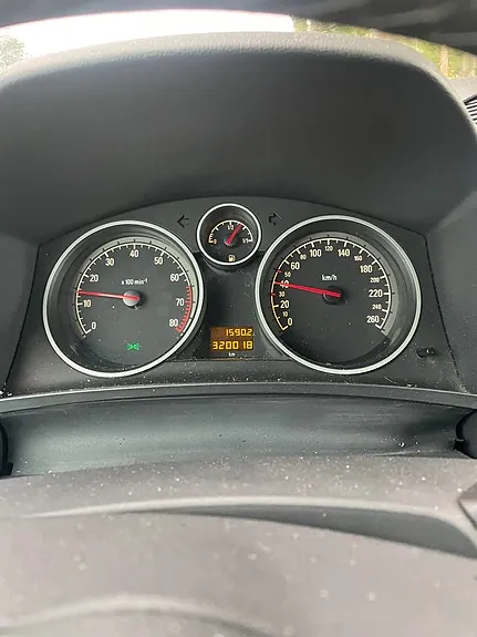 Opel Zafira 2006 photo 2
