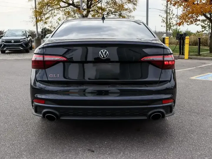 Volkswagen Jetta 2023 photo 4