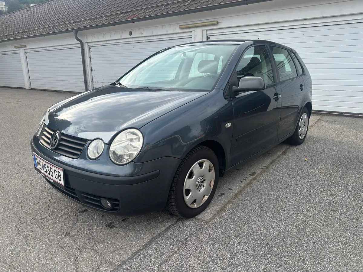 Volkswagen Polo 2004 photo 2