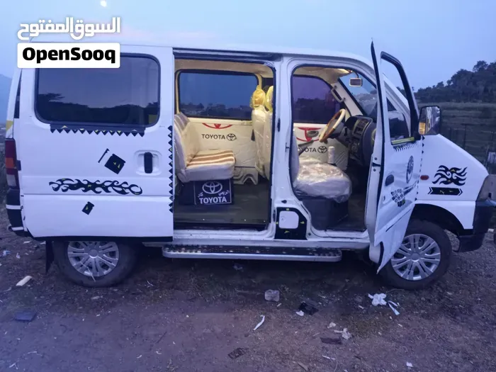 Suzuki Carry 2000 photo 3