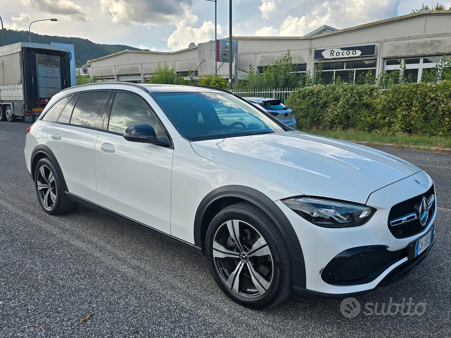 Mercedes-Benz C-Class 2022 photo 2