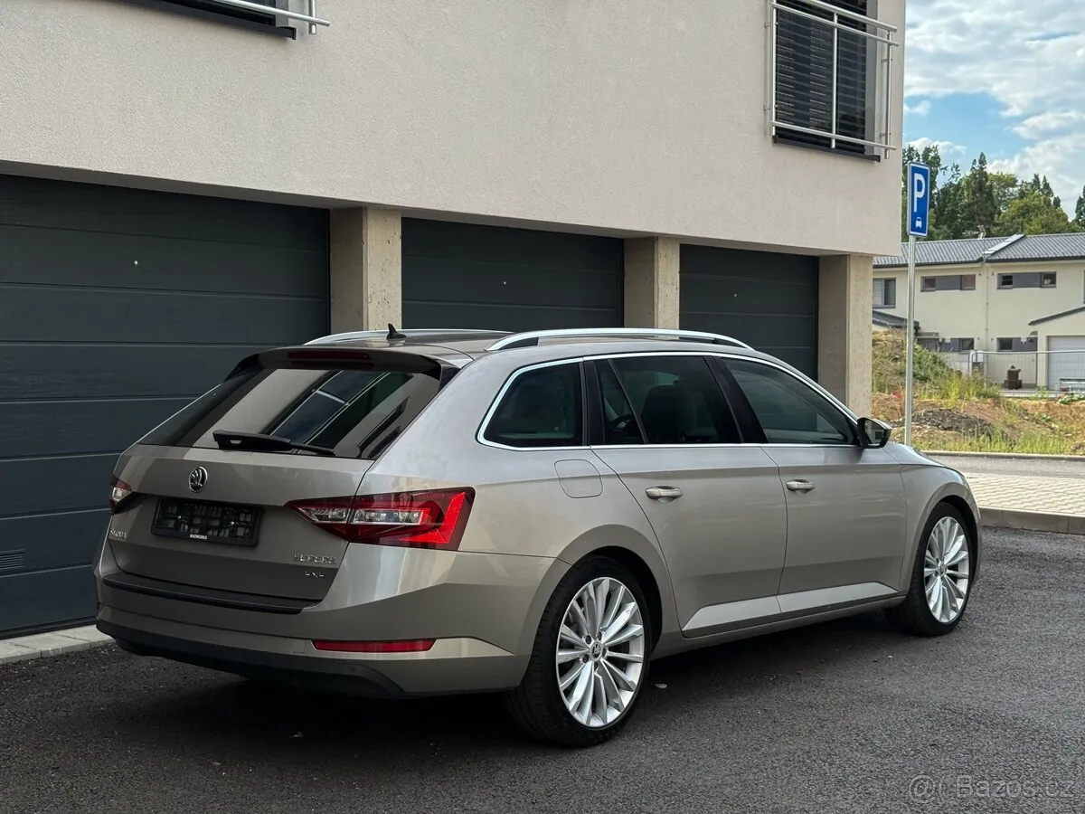 Skoda Superb 2016 photo 3