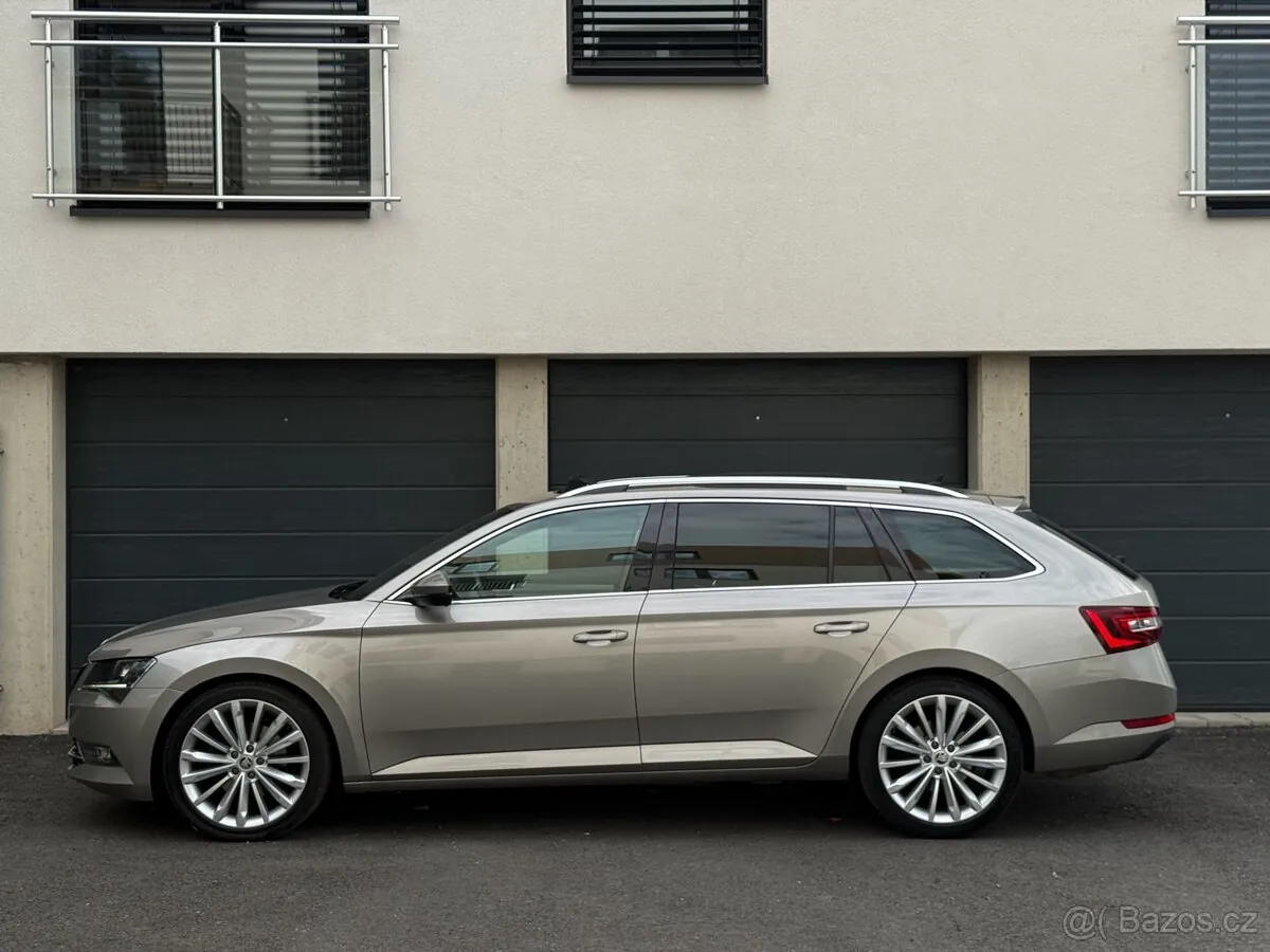 Skoda Superb 2016 photo 5