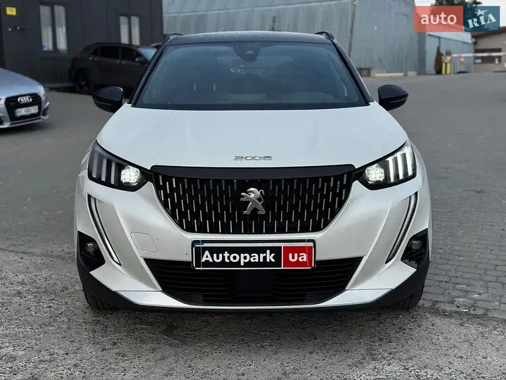 Peugeot 2008 2022 photo 4