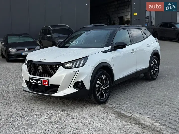 Peugeot 2008 2022 photo 2