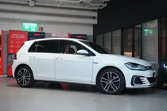Volkswagen Golf I 2020 photo 5