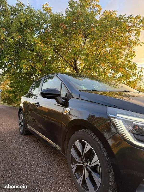 Renault Clio 2021 photo 3