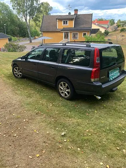 Volvo V70 2001 photo 2