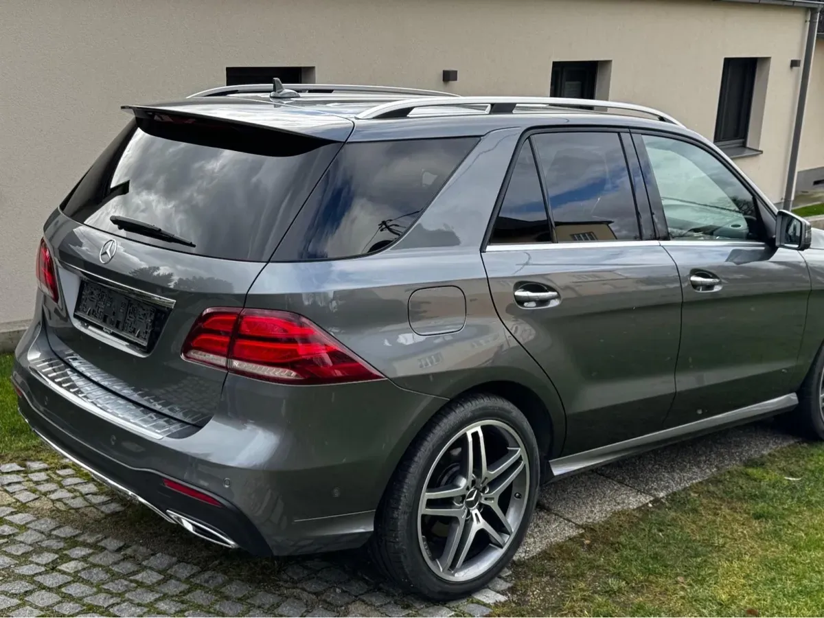 Mercedes-Benz Gle-Class 2018 photo 3