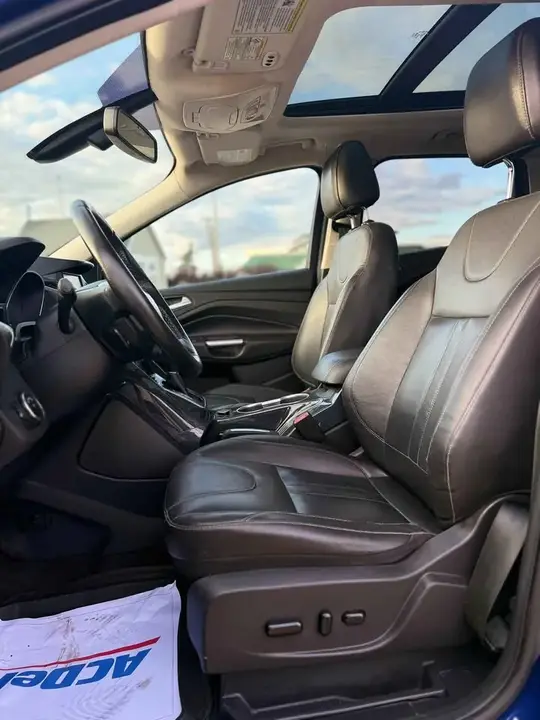 Ford Escape 2013 photo 2