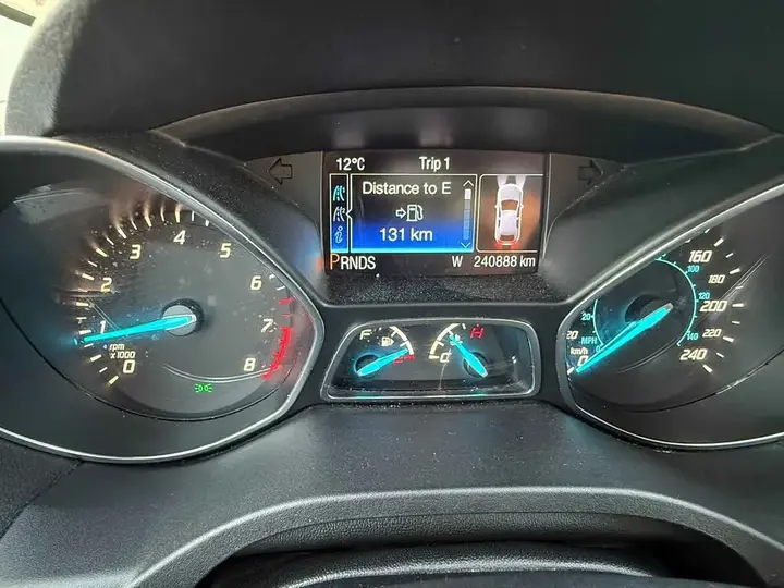 Ford Escape 2013 photo 5
