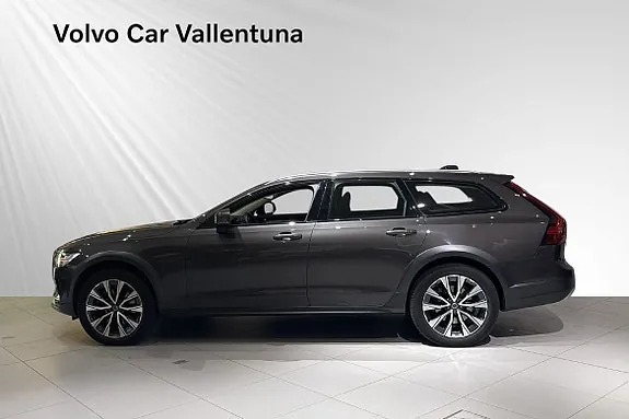 Volvo V90 Cross Country 2021 photo 3