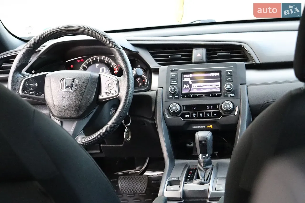 Honda Civic 2018 photo 4