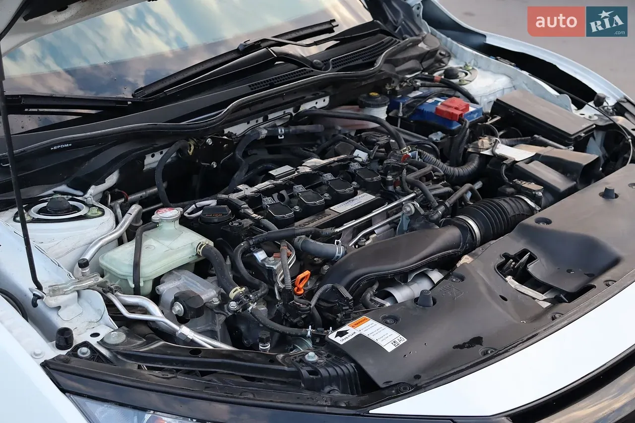 Honda Civic 2018 photo 3