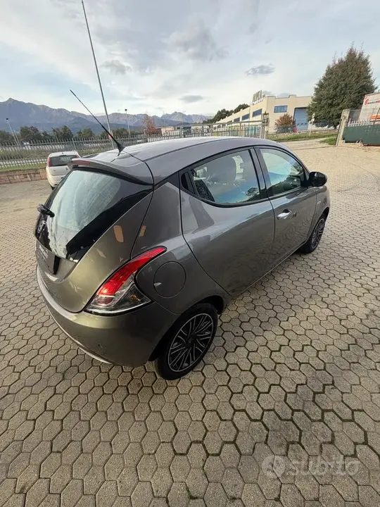 Lancia Ypsilon 2019 photo 5